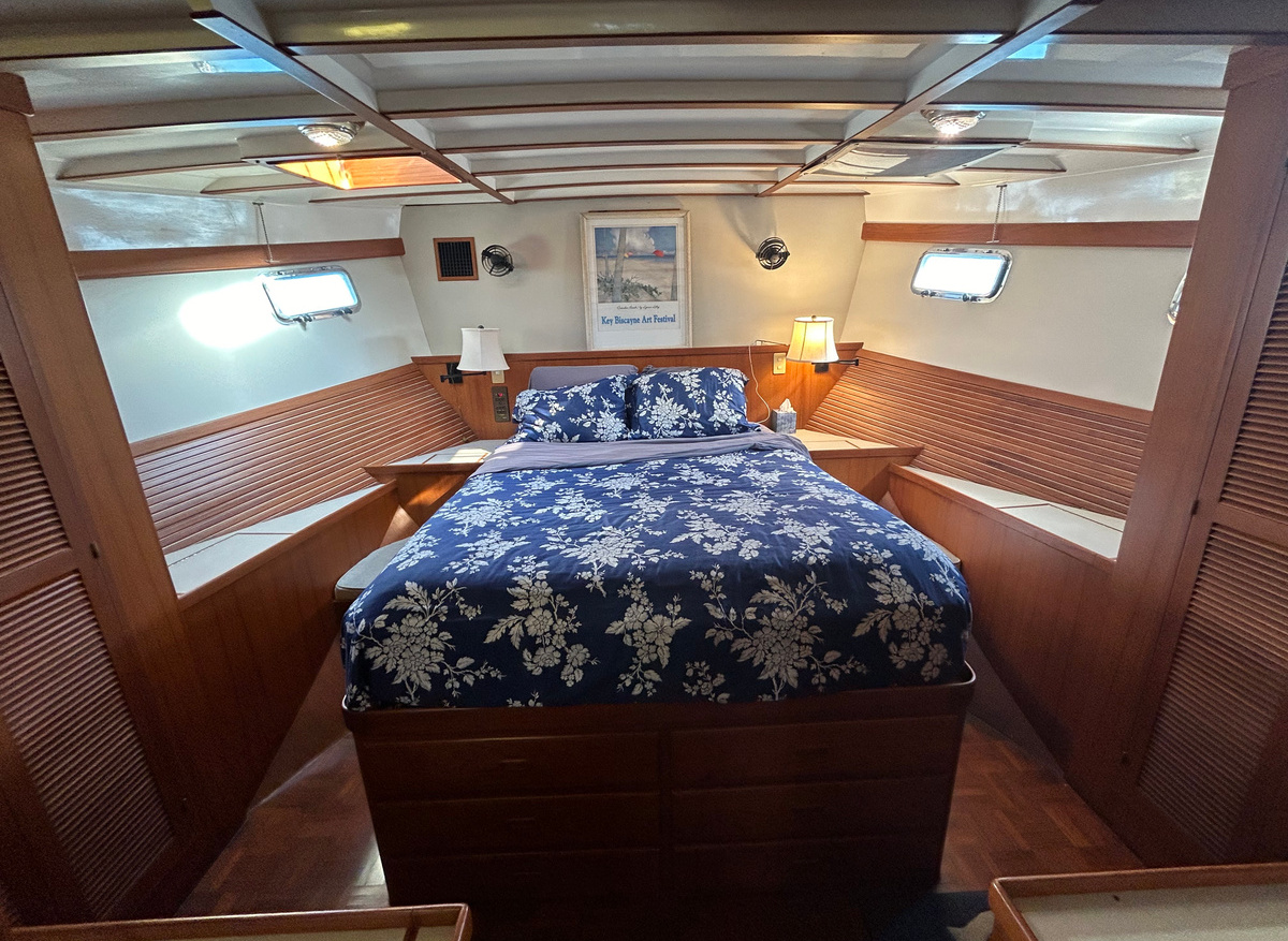 Allegria master stateroom hr1 9-19-24.jpg