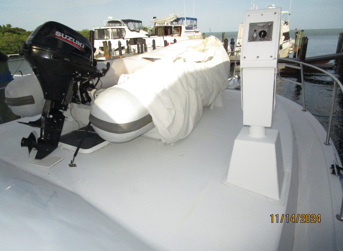 Clean Slate foredeck1 11-14-24.JPG