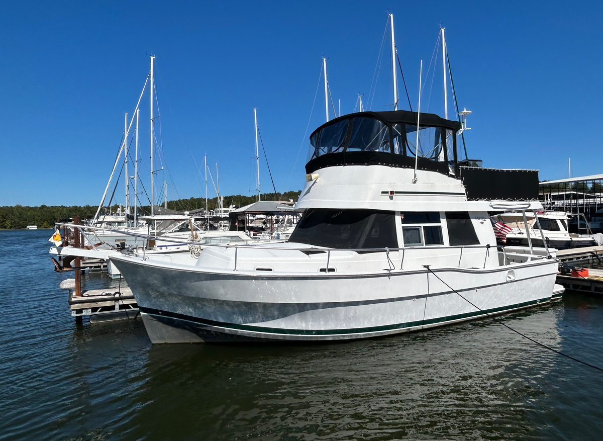 Image of 39' Mainship 2000, 