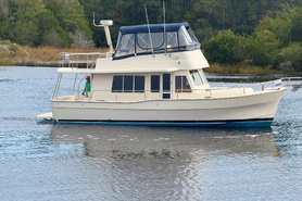 Image of 2006 Mainship 400 Trawler