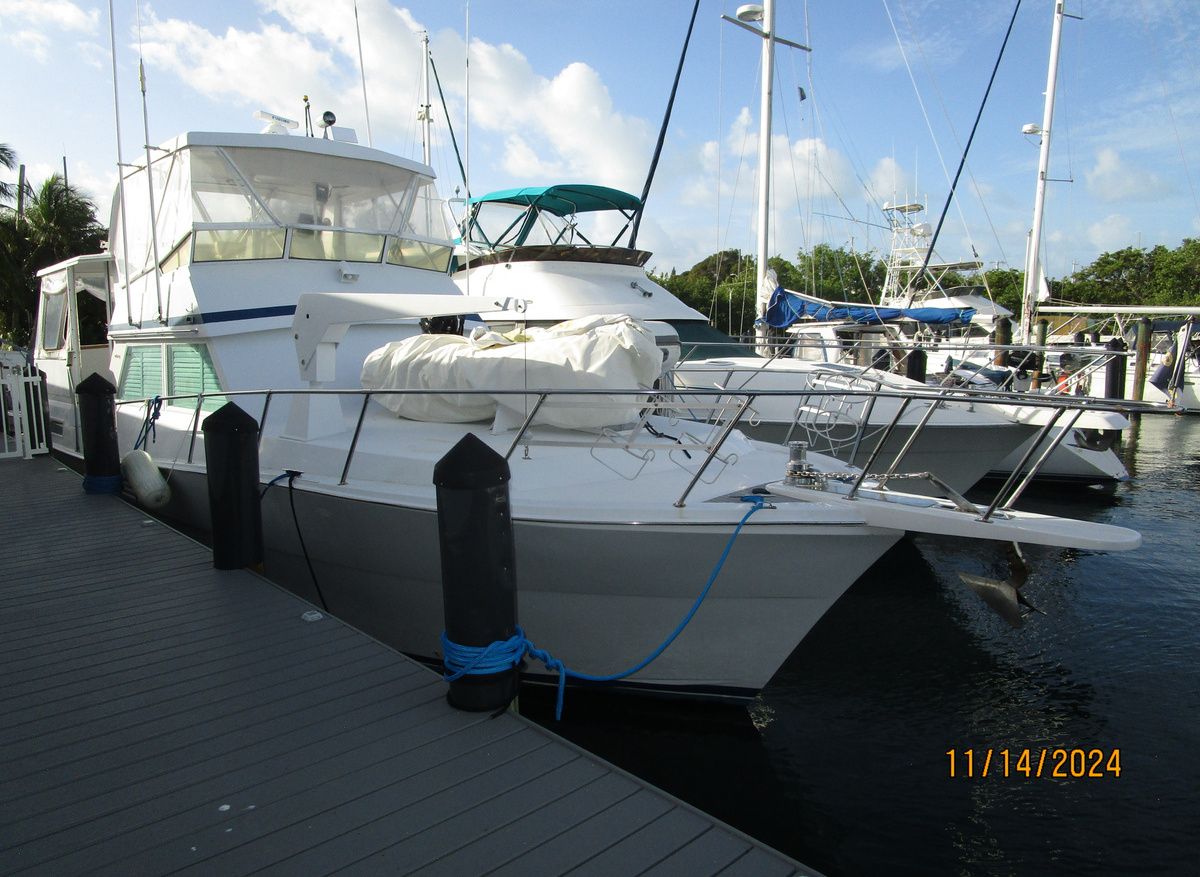 Image of 44' Viking 1988 