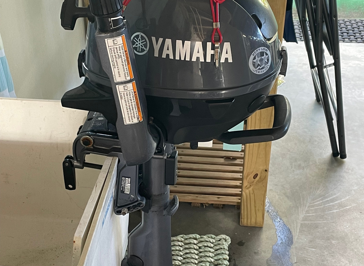 Image of Yamaha 2.5hp Outboard