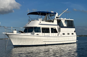 Image of 1989 Marine Trader 40ft Sundeck - Loop ready in a package