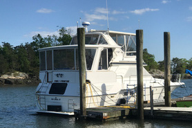 Image of 1989 SeaRay 440 Aft Cabin