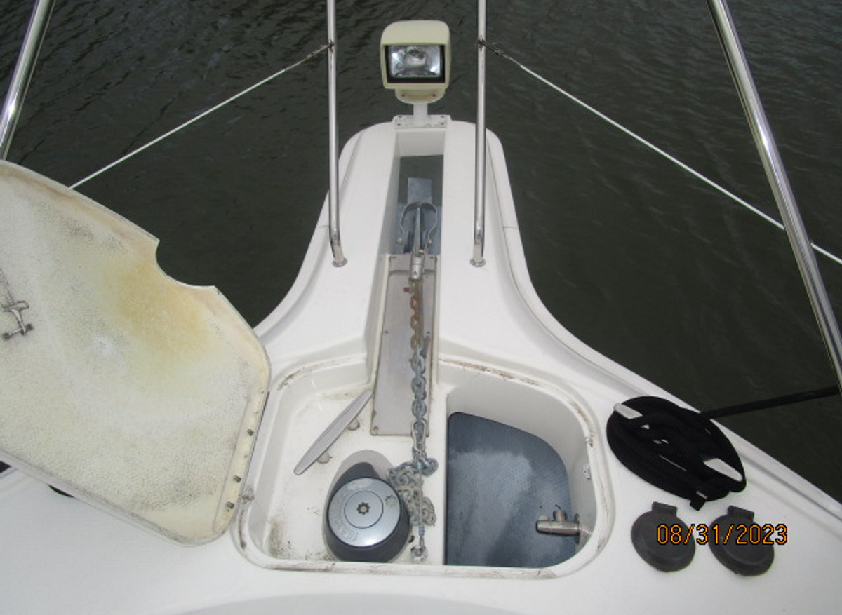 Dottie K anchor windlass 8-31-23.JPG