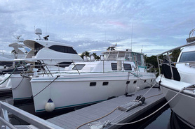 Image of 44 Endeavour TrawlerCat, A loop Favorite 