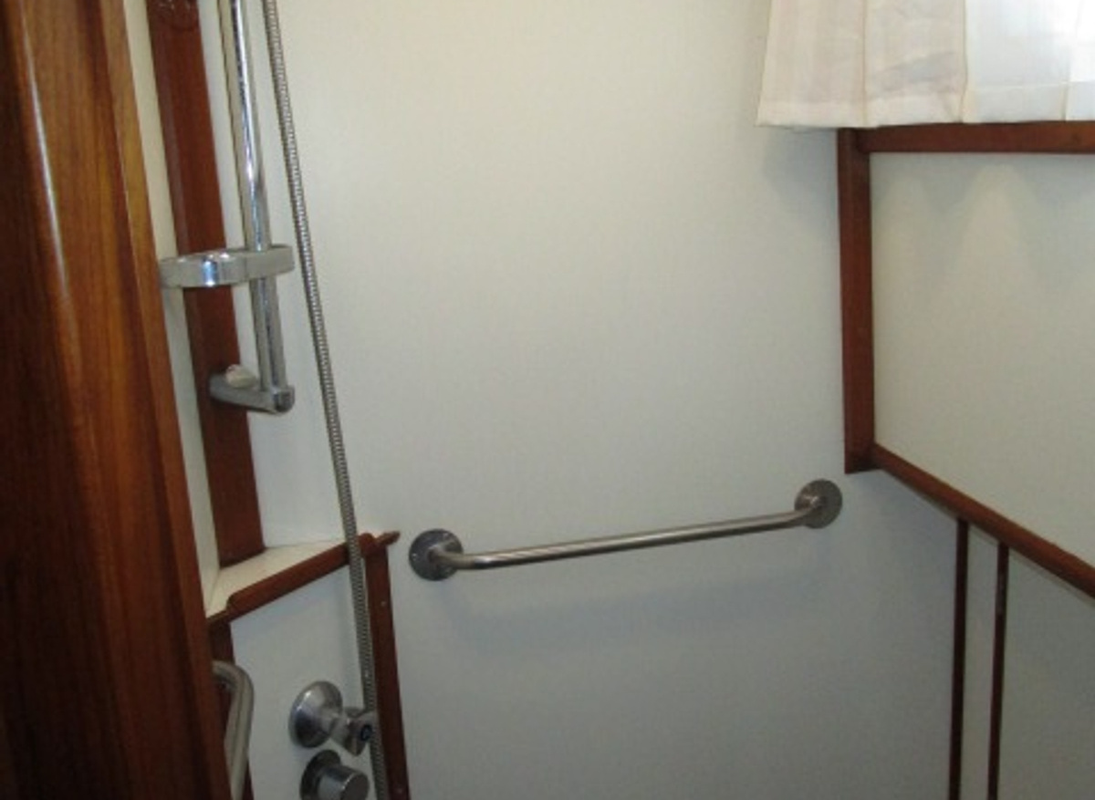 POTP master stateroom shower 4-18-24.JPG